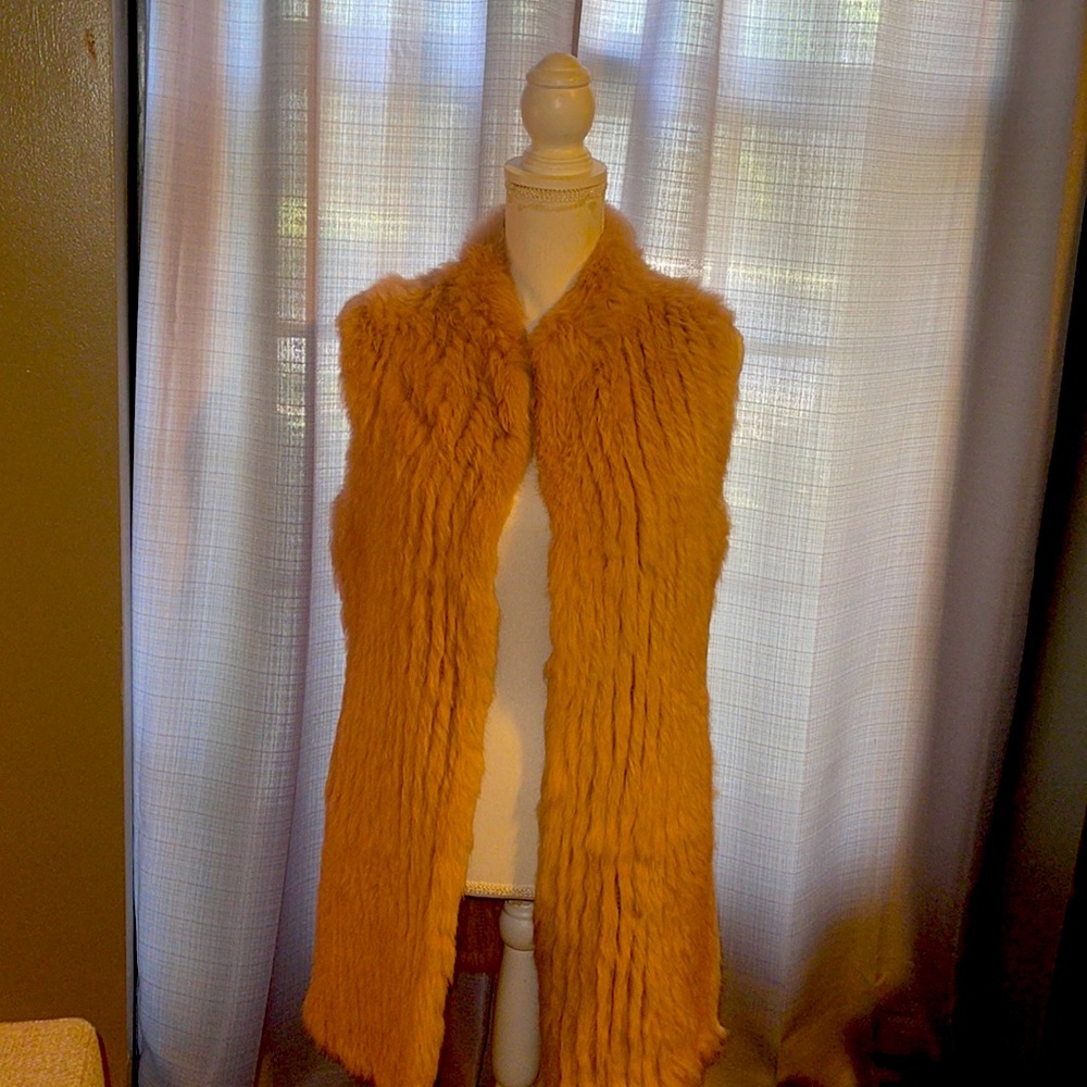 Love Token rabbit fur vest